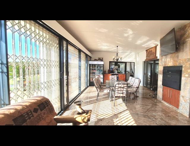 11HA FARM FOR SALE IN PROTEA RIDGE